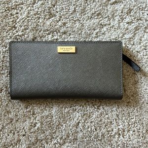 Grey Kate Spade wallet